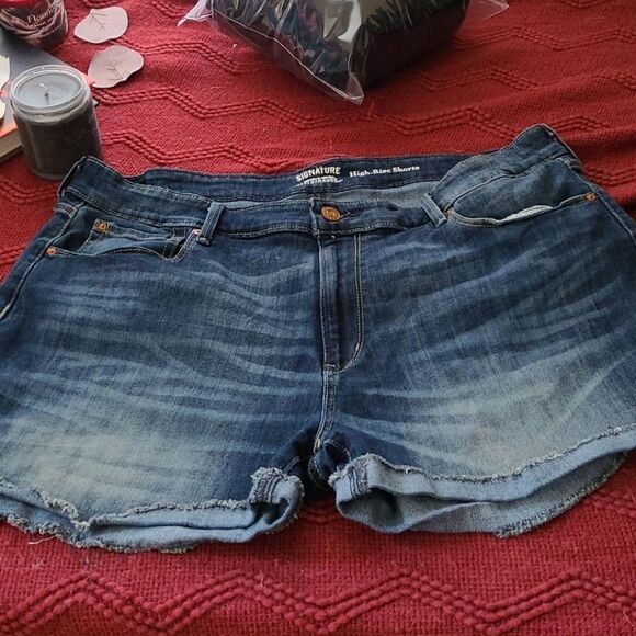 Levi's jeans shorts  - Picture 1 of 4